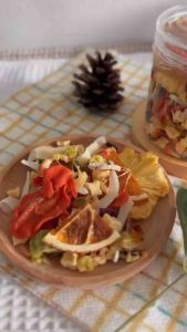 ผักผลไม้รวม(ฟรีซดราย )ไม่ปรุงแต่ง/สำหรับ กระต่าย ชูการ์ แฮมเตอร์ และสัตว์ฟันแทะทุกชนิด150 กรัม 🐿️🐰🦫🦜🐹