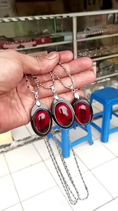 Liontin Batu Siam Merah MD