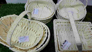 Basket Buah /Bakul Hamper Basket /Basket Handmade Craft Decor /DIY Decoration /Bakul Hamper Hadiah /Single And Double Set Basket Hamper.