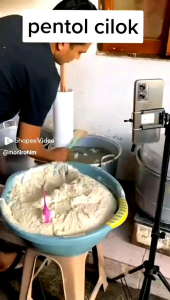 Cetakan Pentol Bakso Ukuran Lubang 1cm 15cm 2cm 25cm 1 Set Penekan Pemotong + Tatakan