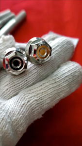 อารัตน์นอตซิ่ง น็อตท่อเดิมน็อตสวิงอาร์มforza350หัวเหลี่ยมสแตนเลสขัดเงาฉ่ำๆมี 2แบบ