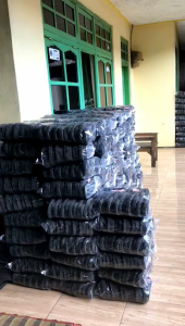 paket usaha sand jepit isi 20pcs size anak tanggung dewasa jumbo . pria wanita . lem kuat anti slip anti air