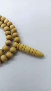 Kalung tasbih kayu kemuning gading 8mm