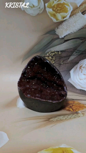 Exotic Colour Crystal Geode/奇石彩晶带晶腰带