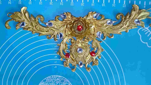 Aksesoris Tari Jaipong: Hiasan Kepala & Rambut