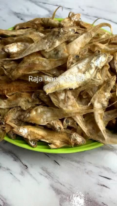 Ikan Asin Bulu Ayam Tawar Super Kering Berkualitas
