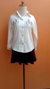 atasan kemeja wanita putih M lengan panjang kerja kuliah bordir sandal