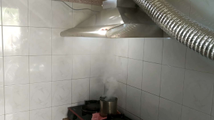 hút mùi bếp ga inox 304 kích thước 700 x 460 x 140 mm lắp quạt ozit 200 x 200 x 60 mm công suất 80 w