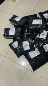 MOTIF GENTONG HITAM || BAJU BATIK COUPLE KELUARGA || COUPLE AYAH IBU DAN ANAK LAKI-LAKI COUPLE GAMIS ANAK || COUPLE BATIK PASANGAN SUAMI ISTRI