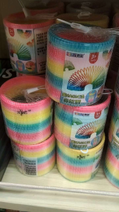 สปริงเมจิก สีรุ้ง ขนาด 8.7*9 ซม.(ราคาถูก)พร้อมส่ง