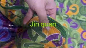 4 Inches Thick Foam Cover // RANDOM PRINT/DESIGN // WITH ZIPPER // FOAM NOT INCLUDED