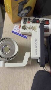 ĐÈN RỌI RAY DẠNG KHUỶU 20W