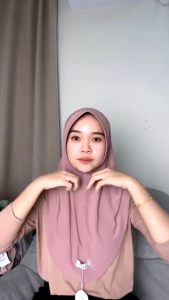 Hijab Bergo Instan vilral kenan Jersey Premium Size : M-L