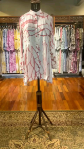 Salma Tunik oleh Dian Pelangi: Limited Edition Blouse untuk Pesta & Kantor