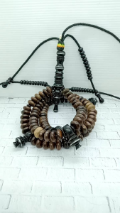 Tasbih Tijani Kayu Kalimosodo Kombinasi Kelor Hitam Benang Rajut A198