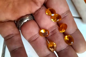 batu kecubung kuning cuting 10x8 mm