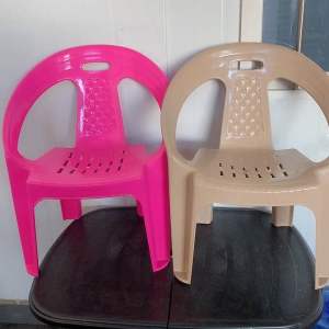 UniGlobal High Quality Colored Kiddie Chair With Armrest Heavy Duty Chair Outdoor Chair