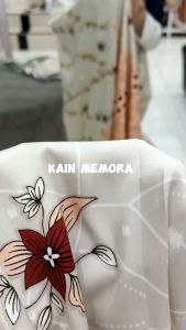 Kain Memora & Diorrsilk Premium Motif Vol 7: Bunga Peta Halus Lembut Jatuh Lebar 150 cm Murah