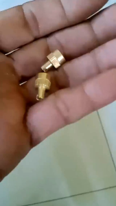 Alat Bukaan Pentil Ban Sepeda Tebal 0.8cm/0.31in Tutup & Pembuka Valve Pentil Ban 1.5cm/0.59in