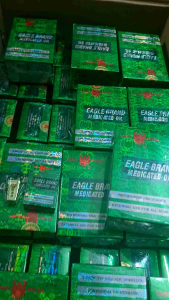 Nguyên hộp 12 chai 3ml 1 nắp Singapore dầu xoa bóp Eagle Brand hương thơm tươi mát dùng ngoài cho mọi cơn đau sức khỏe thực phẩm chức năng kiểm soát cân nặng giảm cân.