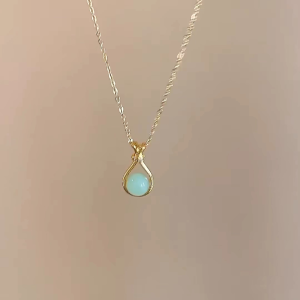 [Bayar Ditempat] Kalung Giok Bola Manik Manik Hijau Titanium Simple Perhiasan Anti Karat
