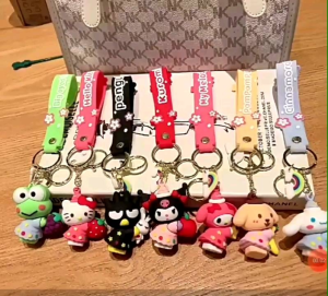 Gantungan Kunci Motor Lucu Keychain Sanrio Cinnamoroll Melody Pompom