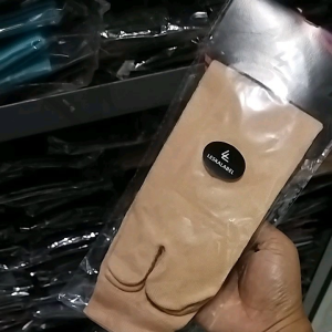 Kaos Kaki Jempol: Aksesoris Kaki Berkualitas Tinggi