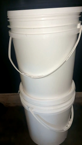 ember bekas bersih 20liter/25kg serba guna
