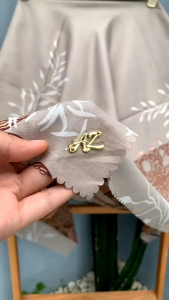 Hijab Segi Empat Azara Motif / Kerudung Segi Empat Motif Terbaru Bahan Voal