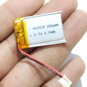 7v 200mah  Li-Po ลิเมอรี่ เซลล์สำหรับ Mp3 MP4 กล้องติดรถยนต์