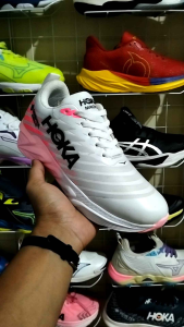 Sepatu Hoka Running Sepatu Lari Sepatu Jogging Senam Sepatu Olahraga Sepatu Sneakers Ringan Empuk Lentur
