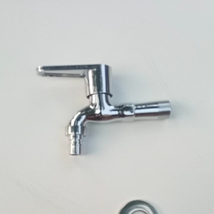 Keran Air Stenlis Crome Kilap 1/2 Inch