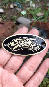 Emblem Sangkar Single Fighter