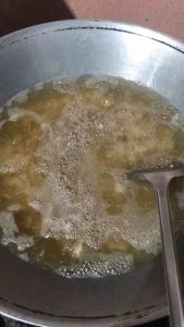 กากหมูกึ่งสำเร็จ(แบบทอดเอง) 500 g