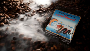 kopi liong bulan plus gula 28 gr (1 pak isi 20 pcs)
