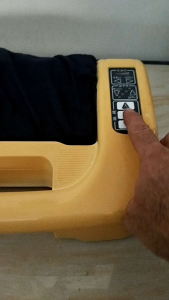 Máy massager thư giãn lòng bàn chân ALBI MA-02 hàng bãi Nhật