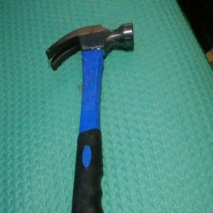 Palu kambing gagang plastik