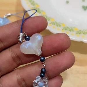 Gantungan HP: Pilihan Unik dan Praktis