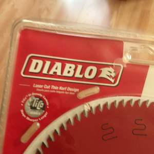 Diablo 10 in. x 90-Teeth Ultimate Polished Finish Saw Blade Power Tool Accessories