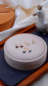 GGOLD ต่างหูทอง96.5%แท้ 0.3 กรัม ลายพระจันทร์เสี้ยวจิ๋ว-ลงยา (ฟรี แป้นต่างหูพลาสติก) [G-00435] ผ่อน LazPayLater ได้