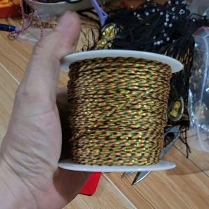 Chỉ ngũ sắc sợi 1mm cuộn 100 mét làm vòng tay