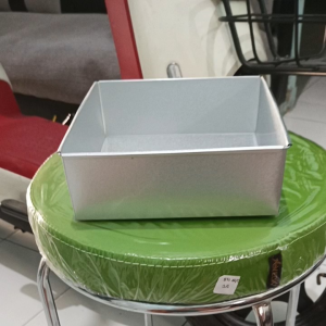 LOYANG KOTAK/SEGI cetakan Kue bolu UKURAN 18X18 CM TINGGI 6CM BAHAN GALVANIS/GALVALUM TERMURAH DAN BERKUALITAS TINGGI