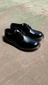 Sepatu Boots Docmar 1461 Low Vegan Black Smooth Premium Faux Leather
