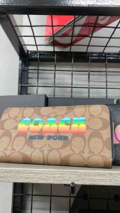 CHÍNH HÃNG - Ví Coach Accordion Zip Wallet cầm tay dáng dài sang chảnh