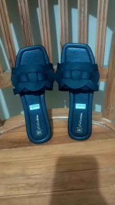 Sandal Wanita Simple Elegant Kekinian