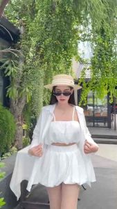 ชุดเซต3ขิ้นครบเซต แมชท์ลุคโทนสีเดียวกันเสื้อสายเดี่ยวปรับสายได้นะคะ กางเกงทรงบอลลูน เสื้อเชิ้ตโอเวอร์ไซส์ ผ้าใส่สบาย แนะนำเลยค่าา