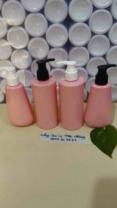 CHAI 300ml CHIẾT MỸ PHẨM -Chai Nhựa Hồng 300ml Vai NgangChai Nhựa 200ml Hồng Giọt Nước Vòi Nhấn ĐenTrắng-Chất Lượng