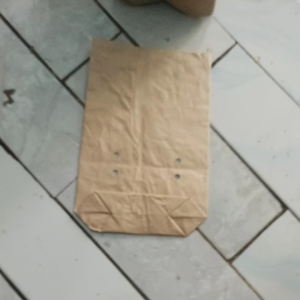 Kertas Burung Ramah Lingkungan & Kantong Burung Berkualitas