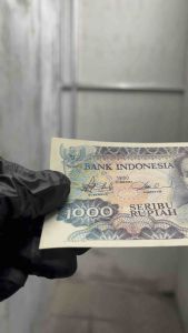 Uang Kertas 1000 Rupiah 1980 Koleksi Kuno