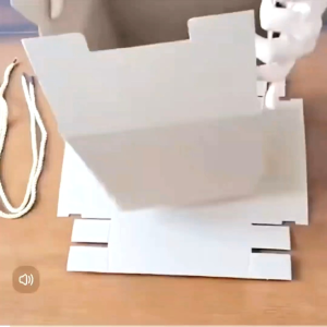 Hộp quà vuông To có quai dùng đựng Quà Mỹ Phẩm Bánh Kẹo Trái Cây